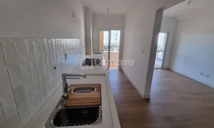 Apartamento com 3 dormitórios, sendo 1 suíte,  à venda, 74 m² por R$ 550.000,00 - Santo Antônio - A