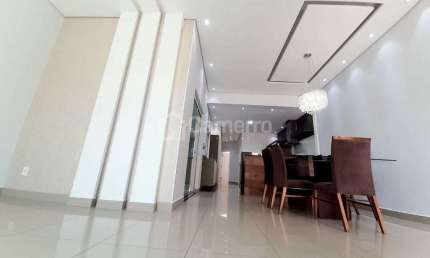 Casa com 3 dormitórios à venda, 110 m² por R$ 645.000,00 - Terramerica  - Americana/SP