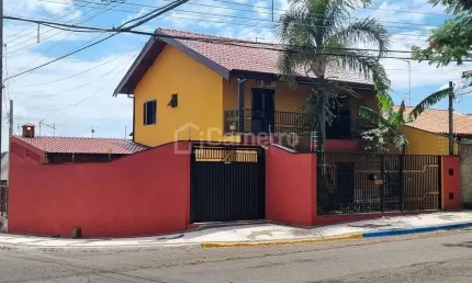 Casa com 3 dormitórios à venda, 170 m² por R$ 750.000,00 - Vila Bertini - Americana/SP