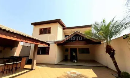 Casa com 4 dormitórios à venda, 200 m² por R$ 800.000,00 - Jardim Dona Regina - Santa Bárbara D'Oes