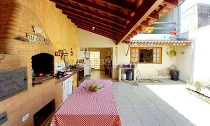 Casa com 3 dormitórios à venda, 253 m² por R$ 570.000,00 - Parque Novo Mundo - Americana/SP