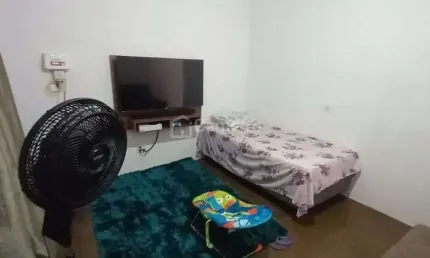 Casa com 3 dormitórios, 1 suíte,  à venda, 171 m² por R$ 450.000 - Vila Mollon IV - Santa Bárbara D