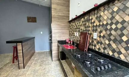 Casa com 3 dormitórios, sendo 1 suíte,  à venda, 131 m² por R$ 480.000 - Residencial Vale das Nogue