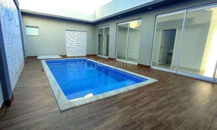 Casa com 3 dormitórios, sendo 3 suítes,  à venda, 215 m² por R$ 1.380.000 - Parque Universitário -