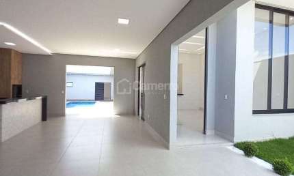 Casa com 3 dormitórios, sendo 3 suítes,  à venda, 220 m² por R$ 1.380.000 - Parque Universitário -