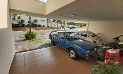 Casa com 3 dormitórios à venda, 260 m² por R$ 2.200.000,00 - Jardim Residencial Parque da Floresta