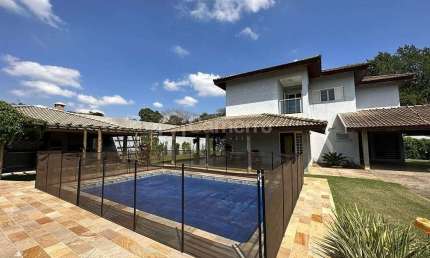 Casa com 3 dormitórios para alugar por R$ 8.000/mês - São José - Americana/SP