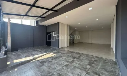 Casa e salão  para locação com 3 Dormitórios, R$4.800/MÊS, Vila Santa Maria, Americana, SP