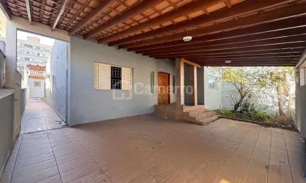 Casa com 3 dormitórios para alugar, 110 m² por R$ 4.500/mês - Chácara Machadinho II - Americana/SP