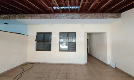 Casa com 3 quartos para alugar na Morada do Sol, Americana 