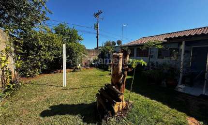 Casa à venda, sendo 2 casas no mesmo terreno, com 182m2 construção e 294,58m² terreno, Vila Mollon