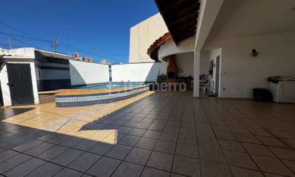 Casa à venda,  com 4 dormitórios, sendo 4 suítes, 360m² terreno e 260m² construção, Jardim São Paul