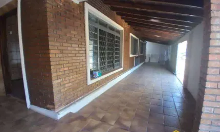 Casa com 4 dormitórios, sendo 1 suíte,  à venda, 363 m² por R$ 650.000 - Centro - Santa Bárbara D'Oeste/SP