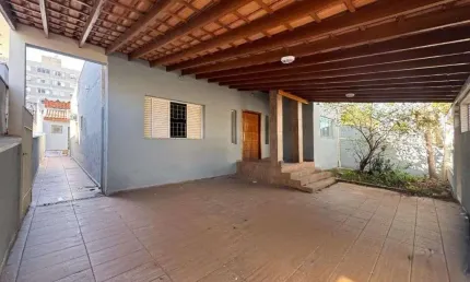 Casa com 3 dormitórios para alugar, 110 m² por R$ 4.616,51/mês - Chácara Machadinho II - Americana/SP