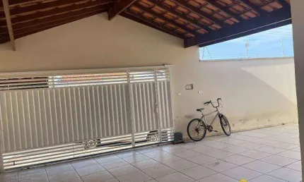 Casa com 3 dormitórios, sendo 1 suíte,  à venda, 180 m² por R$ 750.000 - Jardim Laudissi - Santa Bárbara D'Oeste/SP