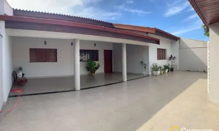 Casa com 4 dormitórios, sendo 1 suíte,  à venda, 225 m² por R$ 830.000 - Jardim Ipiranga - Americana/SP