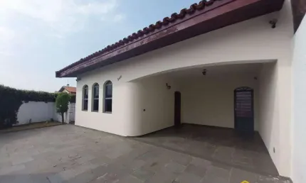 Casa com 3 dormitórios à venda, 172 m² por R$ 800. - Parque Novo Mundo - Americana/SP
