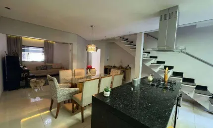 Casa com 3 dormitórios, sendo 1 suíte,  à venda, 202 m² por R$ 580.000 - Cidade Nova II - Santa Bárbara D'Oeste/SP