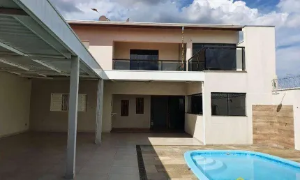 Casa com 3 dormitórios para alugar, 180 m² por R$ 4.500/mês - Parque Universitário - Americana/SP