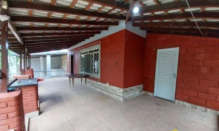 Chácara com 3 dormitórios para alugar, 942 m² por R$ 2.000/mês - Balneário Riviera - Americana/SP