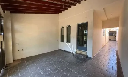 Casa com 2 dormitórios para alugar, 120 m² por R$ 2.000/mês - Vila Mollon IV - Santa Bárbara D'Oeste/SP
