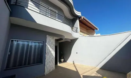 Casa com 3 dormitórios, sendo 1 suíte,  à venda, 194 m² por R$ 750.000 - Parque Nova Carioba - Americana/SP