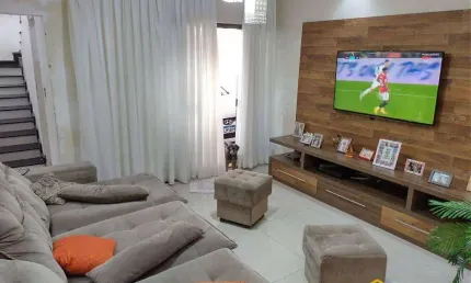 Casa com 3 dormitórios para alugar, 219 m² por R$ 3.128,10/mês - Parque Residencial Jaguari - Americana/SP