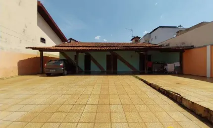 Casa com 3 dormitórios à venda, 191 m² por R$ 750.000,00 - Parque Novo Mundo - Americana/SP