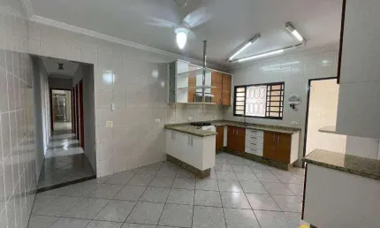 Casa com 3 dormitórios para alugar, 124 m² por R$ 2.800/mês - Jardim São Roque - Americana/SP
