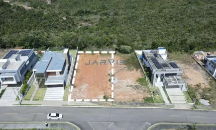 Terreno/Lote totalmente plano no Condomínio Green Park com 640m2