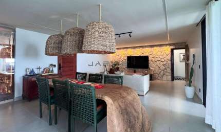 Vista Mar em Todos os Cômodos, Varanda Gourmet e 170m² de Puro Conforto, R$ 950.