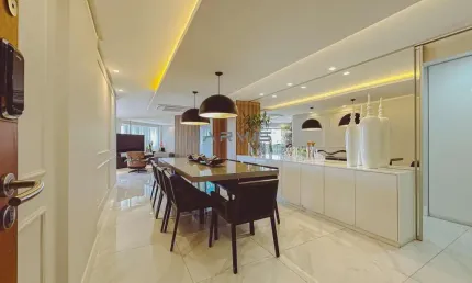 Vendo Apto Porteira Fechada -Varanda Gourmet de 158m² com 3suítes - Ponta Verde