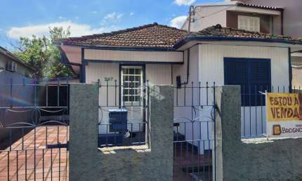 casa com 3 dormitórios + edicula com 1 suíte em Balneario Estreito - Florianópolis