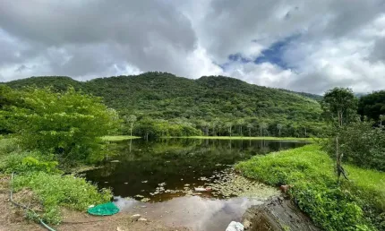 Sítio para Venda em Pacatuba, Alto São João, 4 dormitórios, 1 suíte, 2 banheiros, 10 vagas