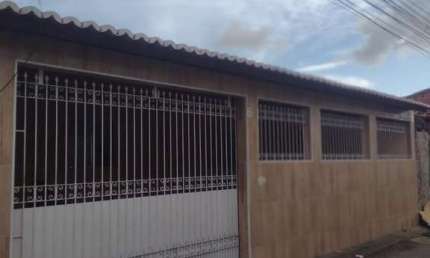 Casa para Venda em Fortaleza, Prefeito José Walter, 3 dormitórios, 1 suíte, 2 banheiros, 2 vagas