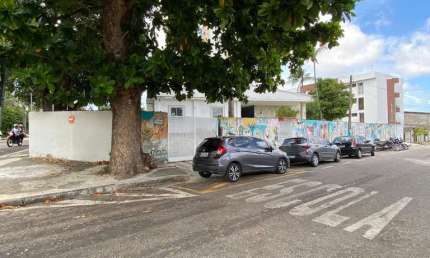Casa para Venda em Fortaleza, Tauape, 10 dormitórios, 5 suítes, 7 banheiros, 10 vagas