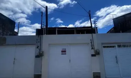 Casa Duplex/Usada para Venda em Fortaleza, Prefeito José Walter, 2 dormitórios, 1 suíte, 2 banheiros, 2 vagas