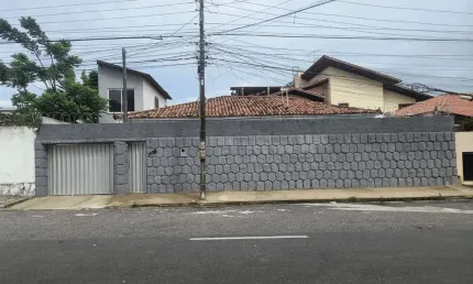 Casa para Venda em Fortaleza, Rodolfo Teófilo, 5 dormitórios, 2 suítes, 4 banheiros, 3 vagas