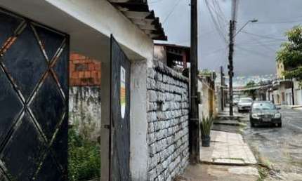 Casa para Venda em Fortaleza, Mondubim, 3 dormitórios, 2 suítes, 1 banheiro, 1 vaga