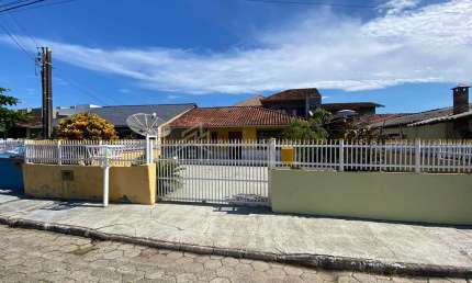 Casa com 2 quartos à venda na Rua Recife 539, Balneário Enseada, São Francisco do Sul