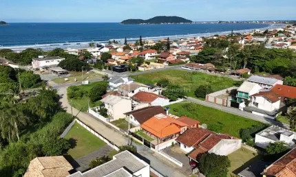 Casa com 3 quartos à venda na Rua Conacri 32, Ubatuba, São Francisco do Sul