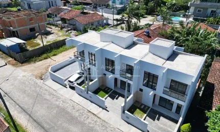 Casa com 2 quartos à venda na rua canelinha, ubatuba, são francisco do sul, 77 m2 por r$ 399.000