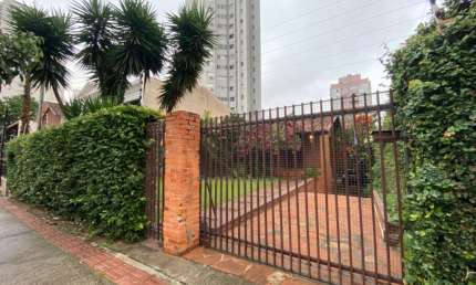 Sala comercial para locação localizada no principal ponto do Centro