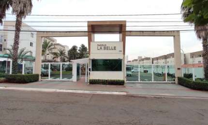 Apartamento para alugar no Edifício Parque La Belle com 2 quartos em Londrina