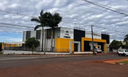 Imóvel comercial para alugar na avenida saul elkind região norte de londrina