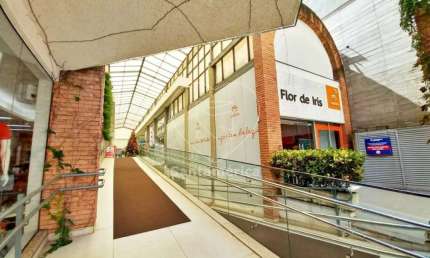 Loja para alugar no Centro de Londrina, próxima à Cateral