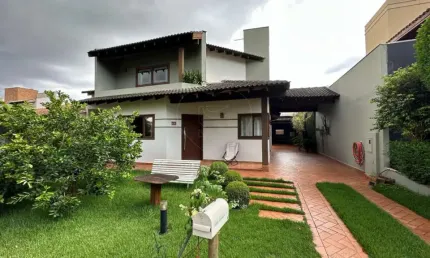 Casa para Alugar no Condomínio Vale do Alvoredo com 2 quartos