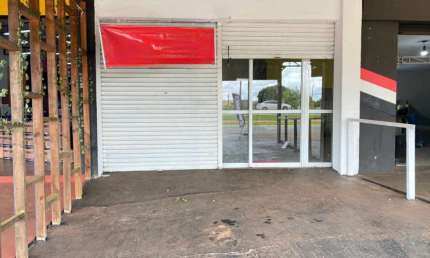 Sala comercial para alugar no Aquilles Sthengel, Zona Norte de Londrina