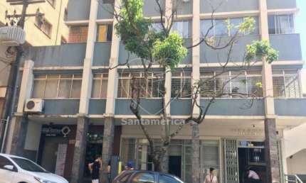 Loja Comercial no Edifício Itamaraty com 250m² e Mezanino - Oportunidade Imperdível!