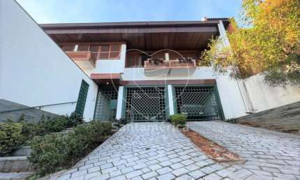 Casa para Alugar na Região Oeste de Londrina, com 5 dormitórios sendo 3 suítes